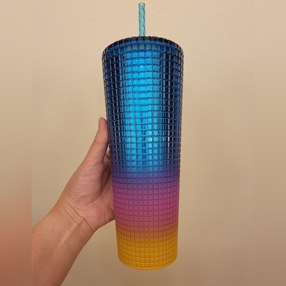 NWT Starbucks 2023 "Pride" Gradient Disco Ball Tumbler - Picture 5 of 6